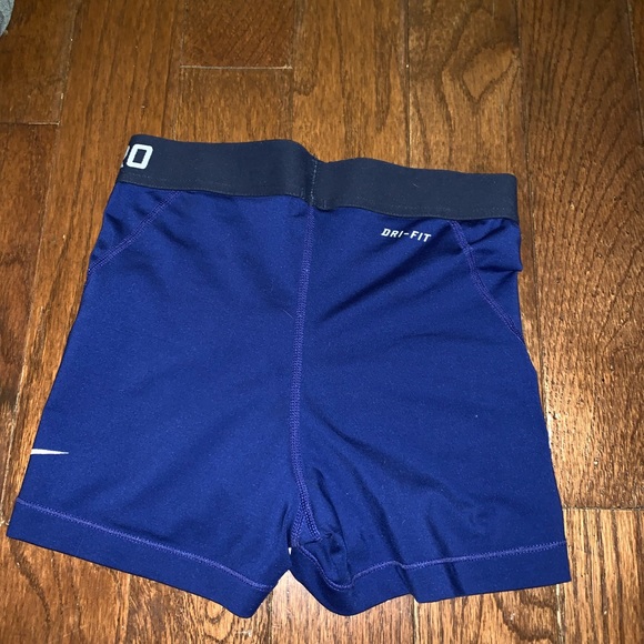 Navy blue Nike pros - Picture 2 of 3